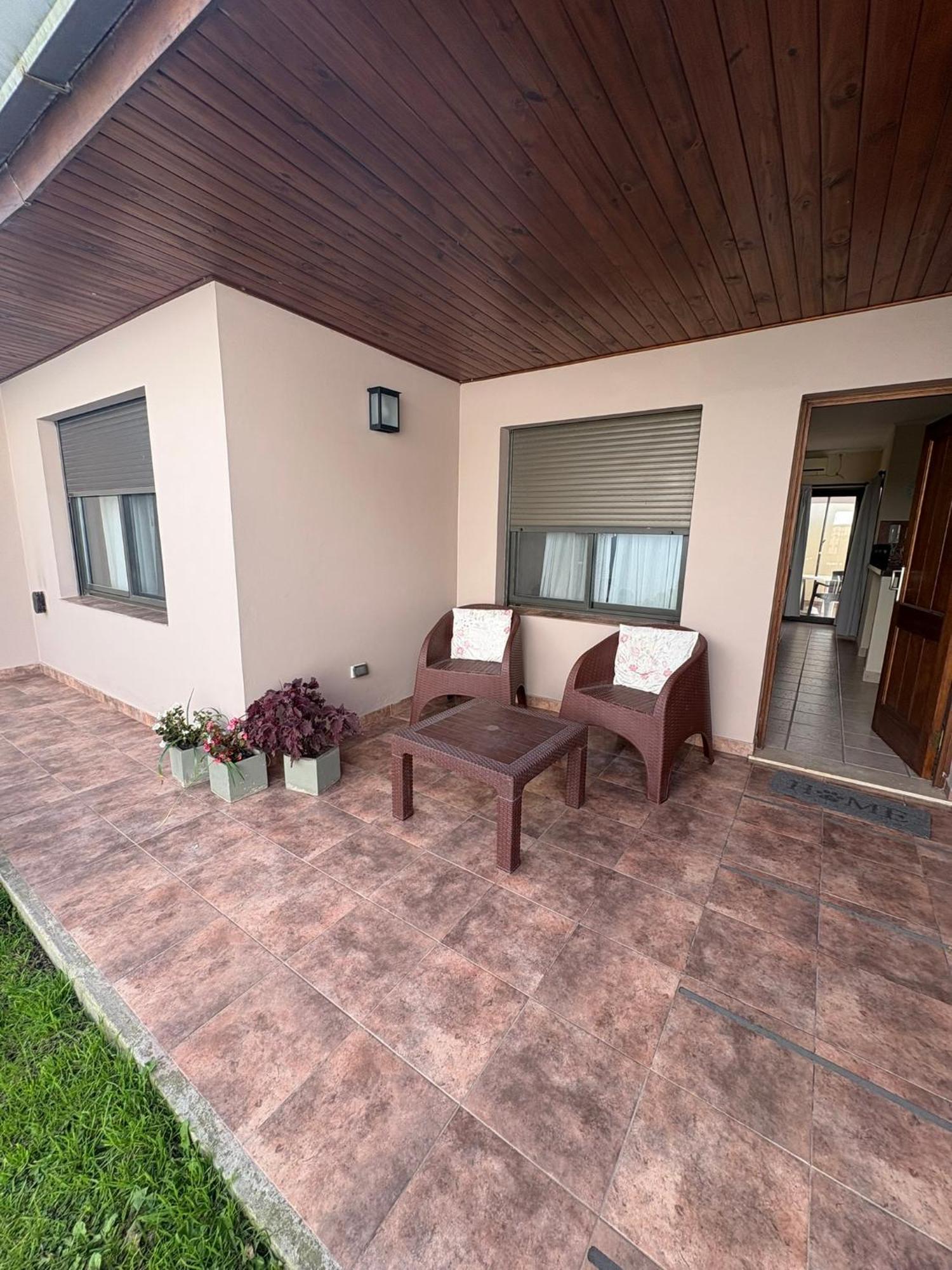 Apartment Departamento A 200 Mts De La Laguna