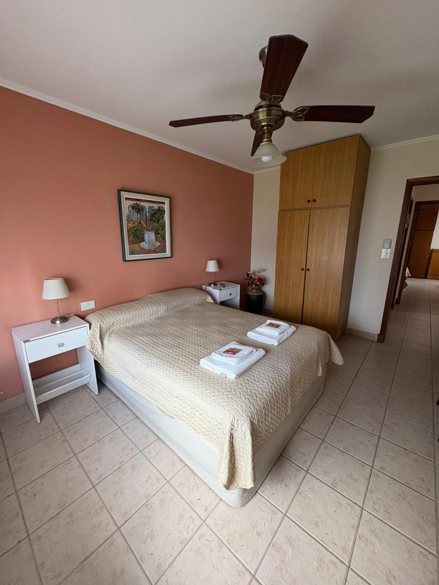 Apartment Departamento A 200 Mts De La Laguna Chascomus